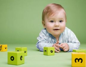 玩具銷售線下仍是主導(dǎo)，母嬰店如何挖掘動漫及游藝用品利潤點(diǎn)？